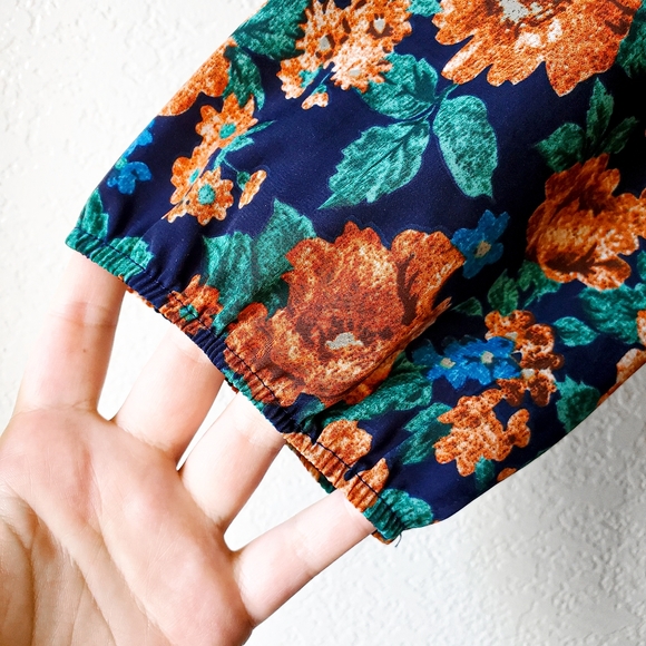 Zenobia Blue and Orange Floral Blouse - Picture 5 of 5